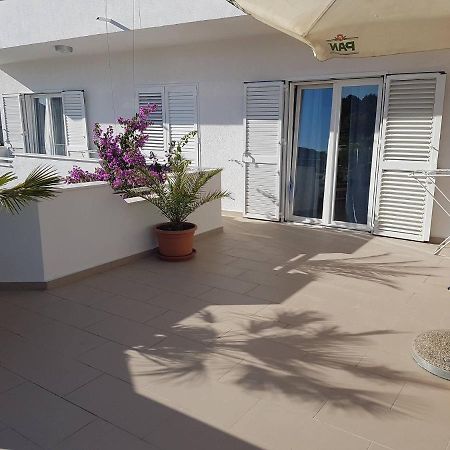 Apartmani Slavica 비오그라드나모루 외부 사진
