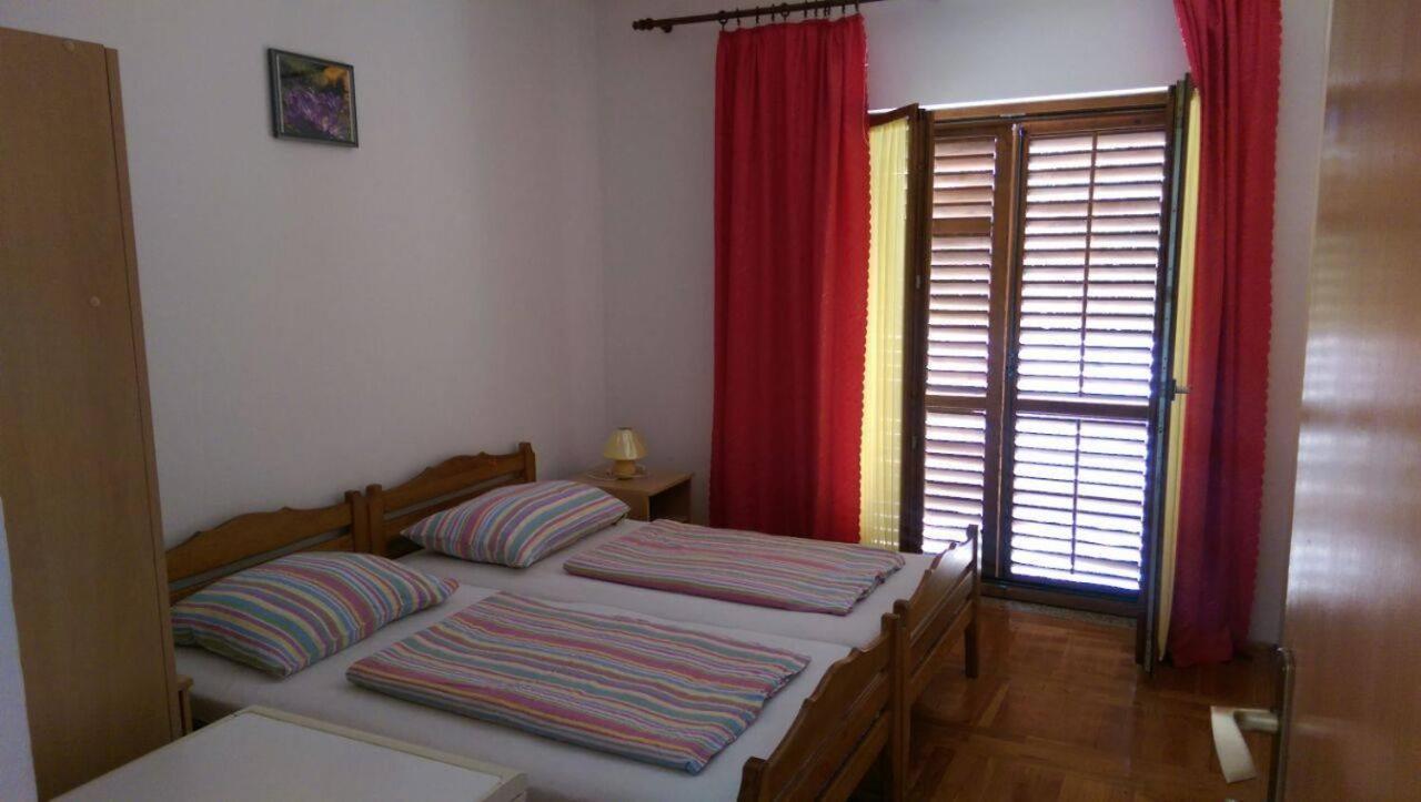 Apartmani Slavica 비오그라드나모루 외부 사진