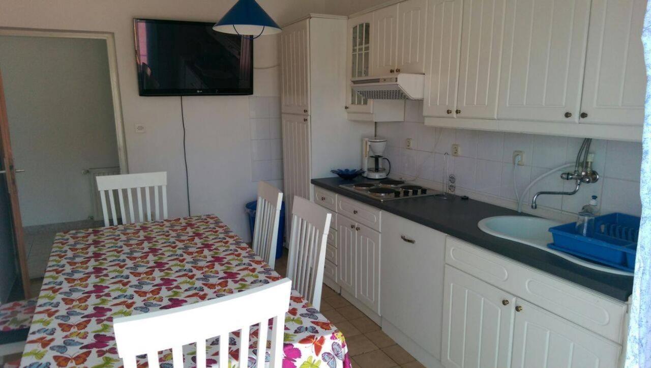 Apartmani Slavica 비오그라드나모루 외부 사진
