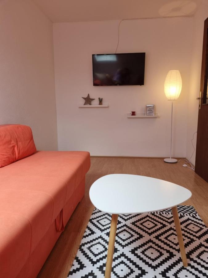 Apartmani Slavica 비오그라드나모루 외부 사진